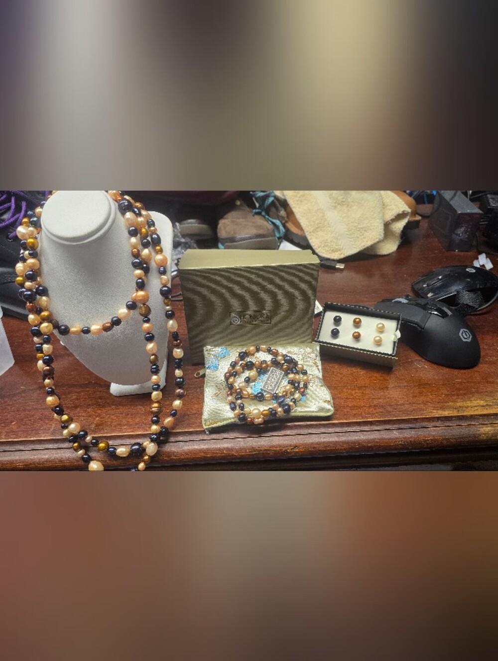 Honora Collection Pearls, Authenticated.